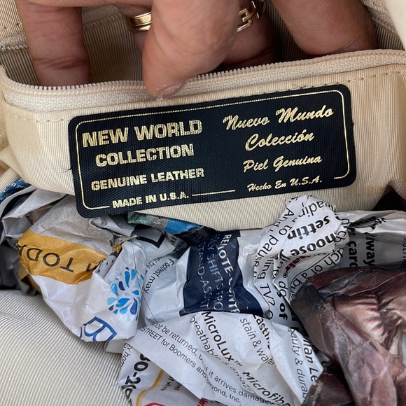 Vintage Bags New World Collection 8s Genuine Leather Bucket Bag